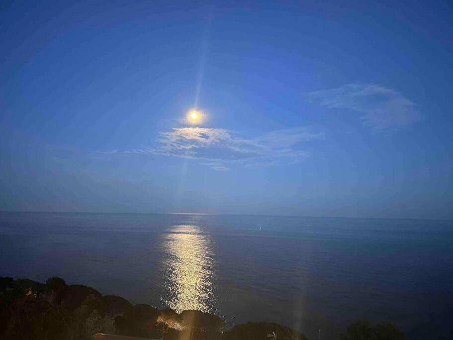 Silenzio E Relax Fronte Mare A Varazze Exterior foto